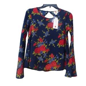 One Clothing Junior’s Bell Sleeve Top, Navy/Red Floral, XS